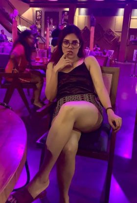 ෴Call Girls In SecTor,19-Gurgaon❤️ 999O1188O7 Escort 5Best Profile 24/7hrs.Delhi NCR,