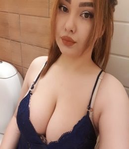 Call Girls In DLF Golf and Country Club 8448668741 Rassian and Indian Escorts Service Delhi NCR